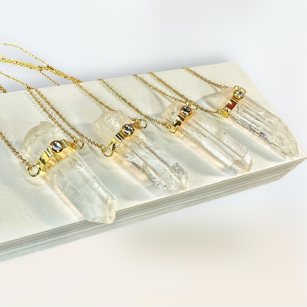 NEW Natural Clear Quartz Column Spear Pendant W/ Swarovski Crystal Accent - Picture 14 of 16